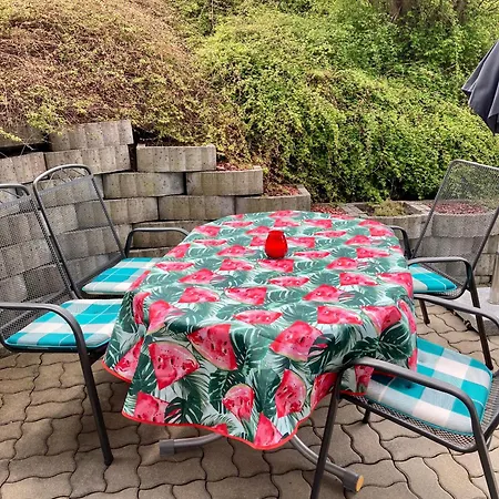 Haus Kunz בית הארחה 3*
